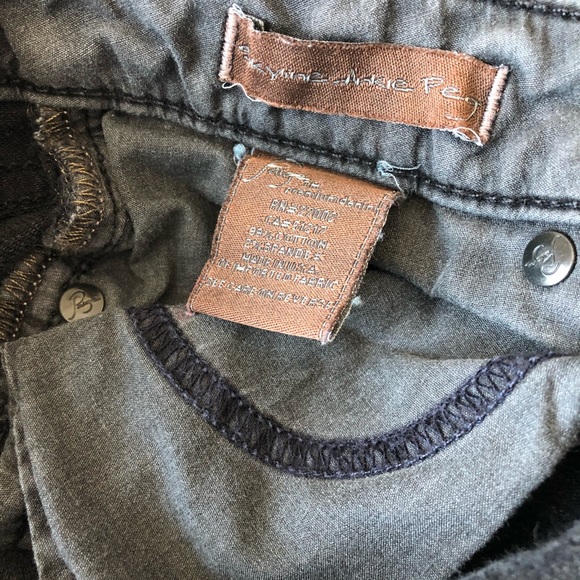 PAIGE Skyline Ankle Peg Jeans - Picture 9 of 12